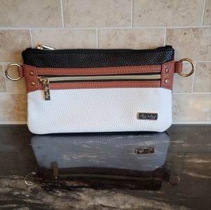 Itzy Ritzy Boss Pouch Wallet, Belt Bag, and Clutch EUC